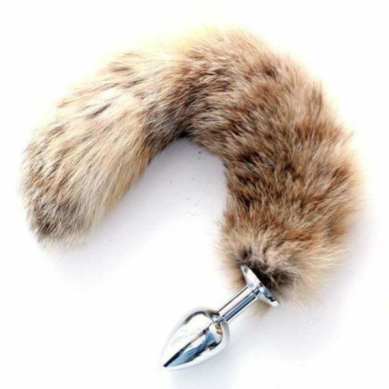 Metal Raccoon Tail, 10″ Raccoon Tails